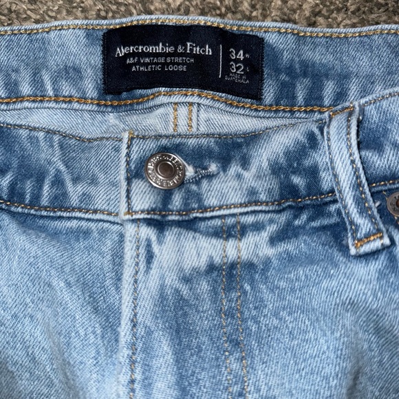 Abercrombie & Fitch Jeans - Picture 2 of 6